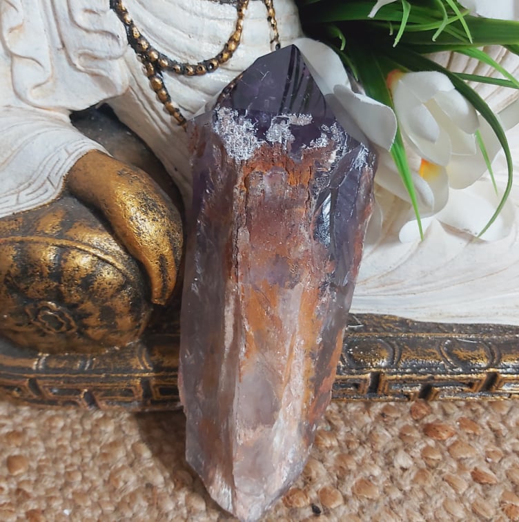 Chevron Amethyst Protection Goddess 681 gms (GEM266)