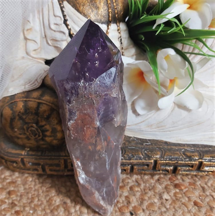 Chevron Amethyst Protection Goddess 681 gms (GEM266)