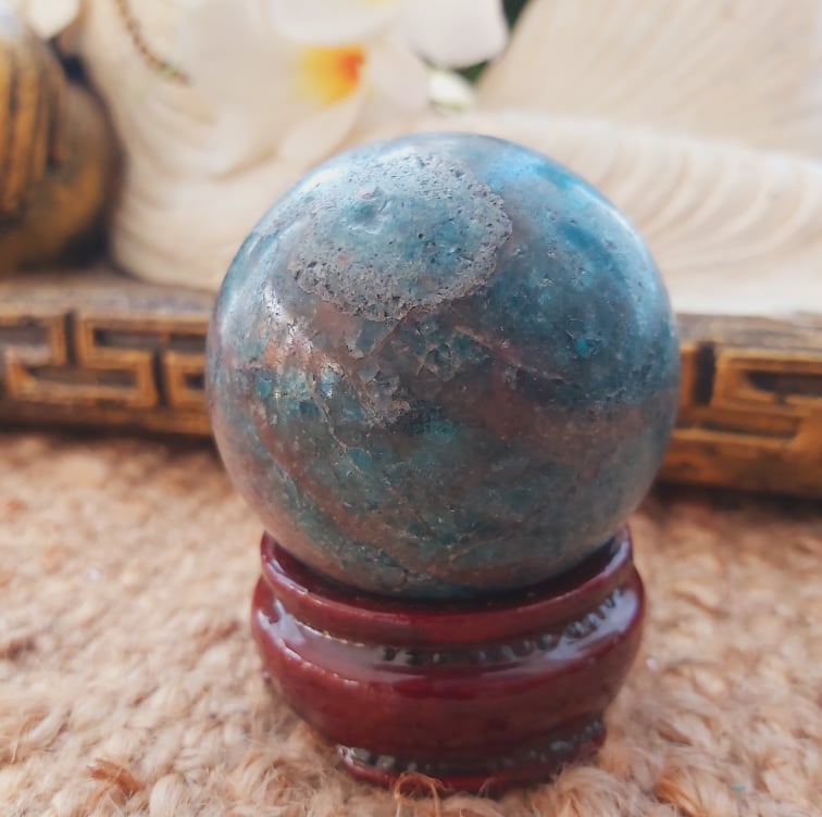 Apatite Sphere 329 gms (GEM283)