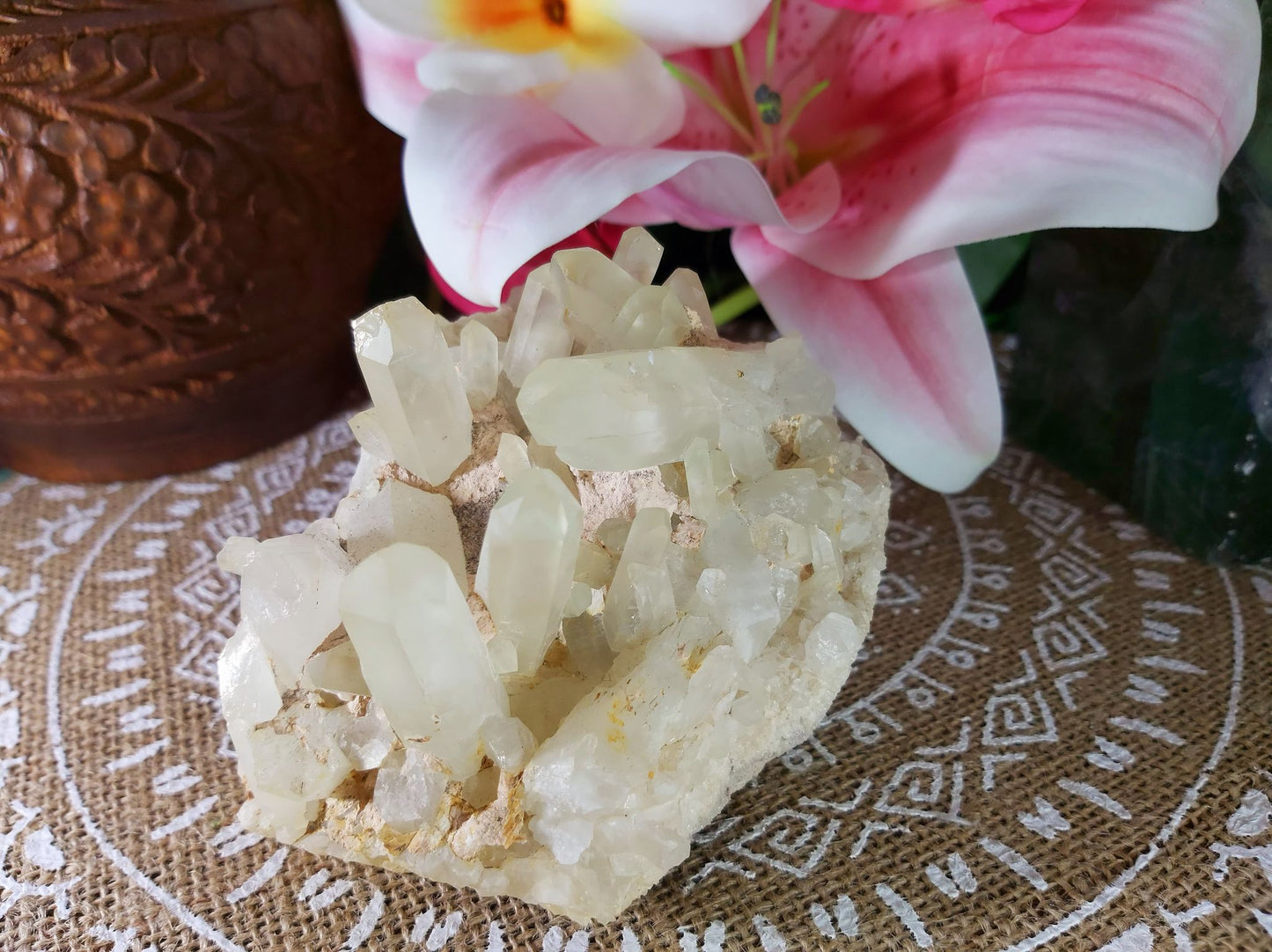 Clear Quartz Crystal 712 gms (GEM3)