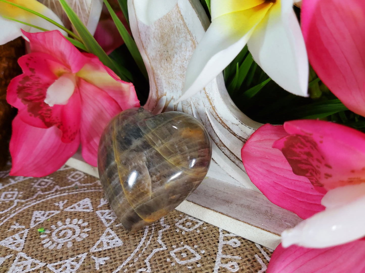 Black Moonstone Divination Crystal 133 gms (GEM49)