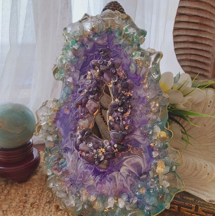 Amethyst & Clear Quartz Gemstone & Resin Geode Decor (GEO2)