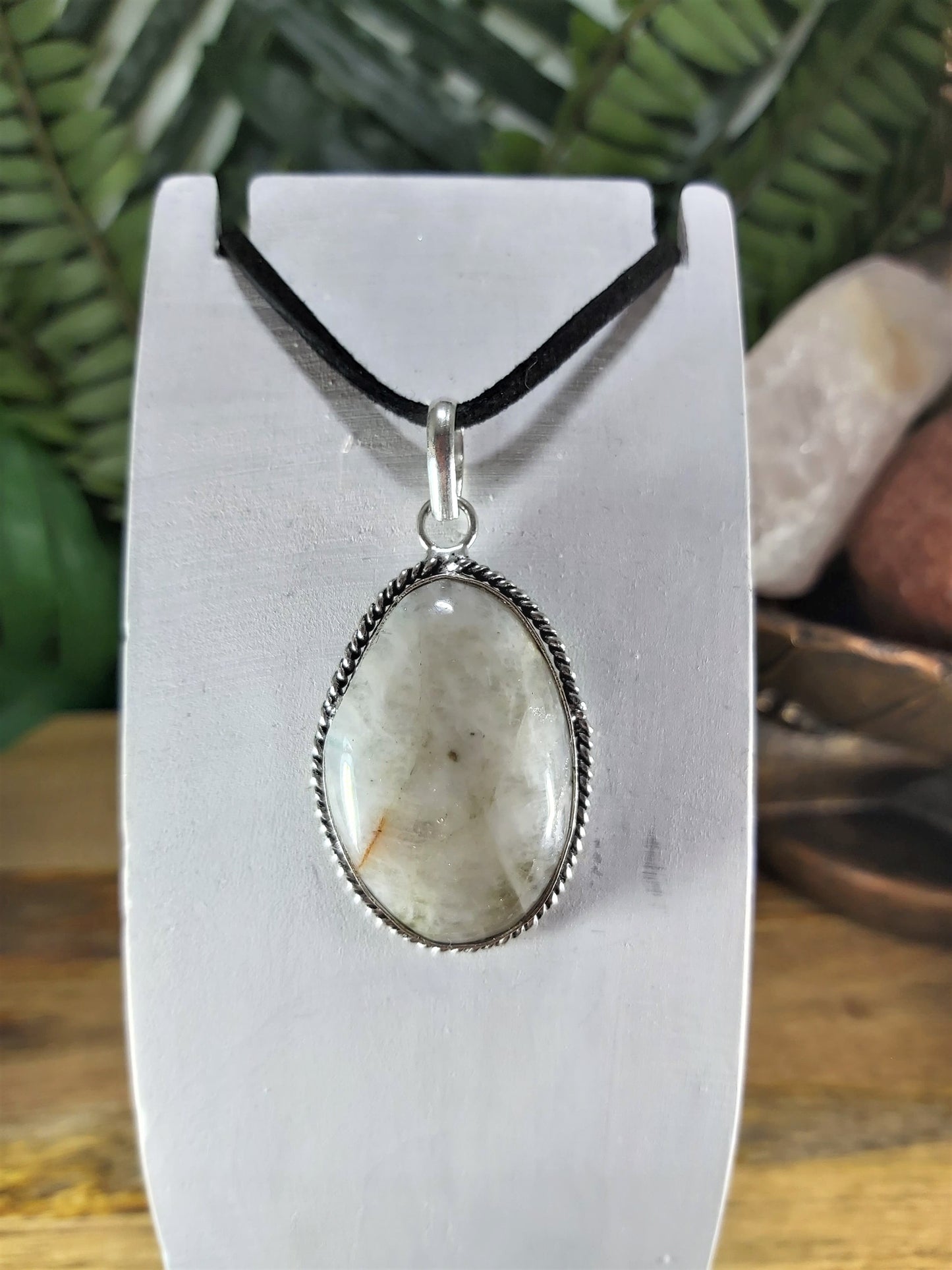 Rainbow Moonstone Pendant (JPRM7)