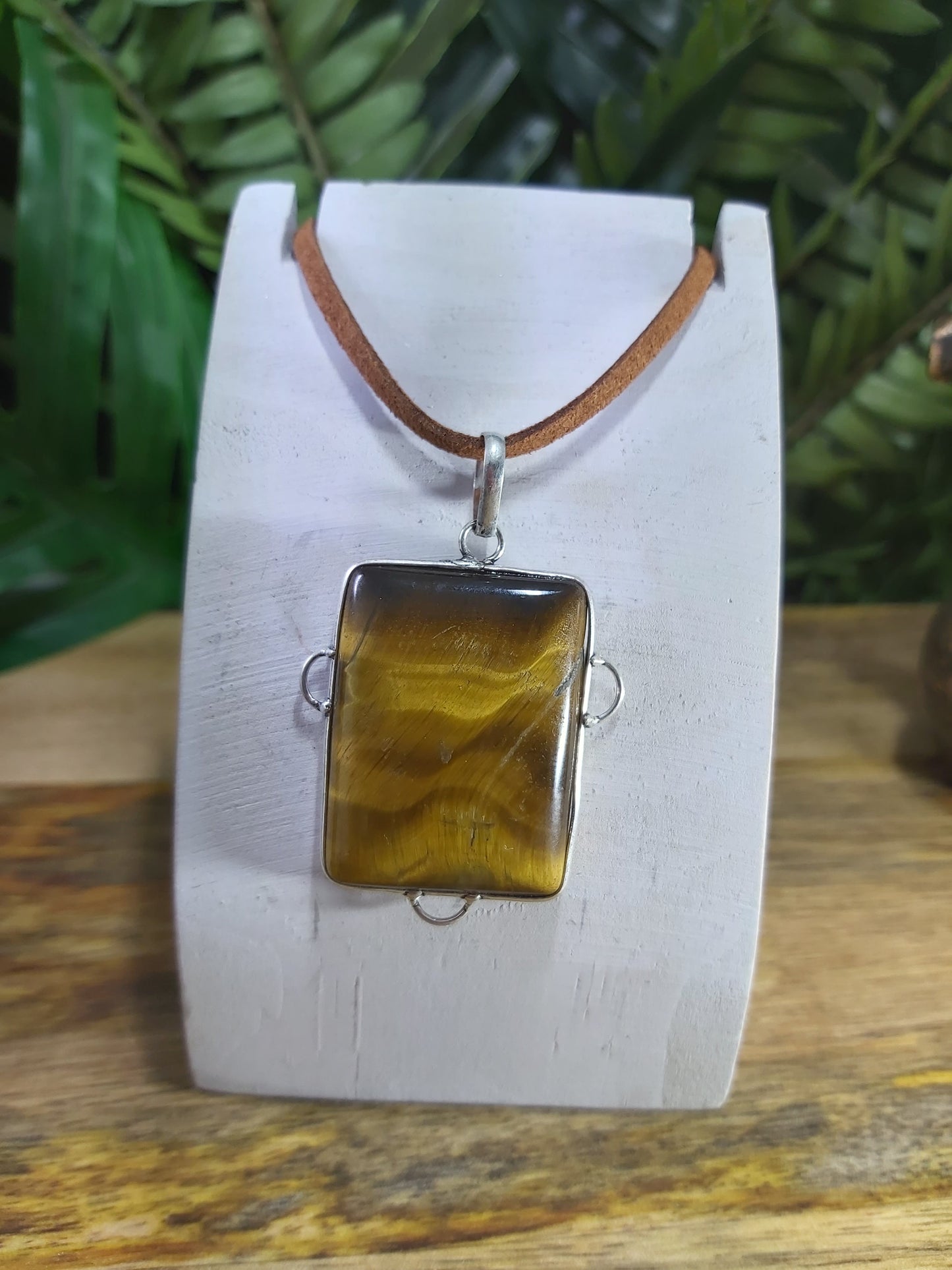 Tiger Eye Clarity Pendant (JPTE7)