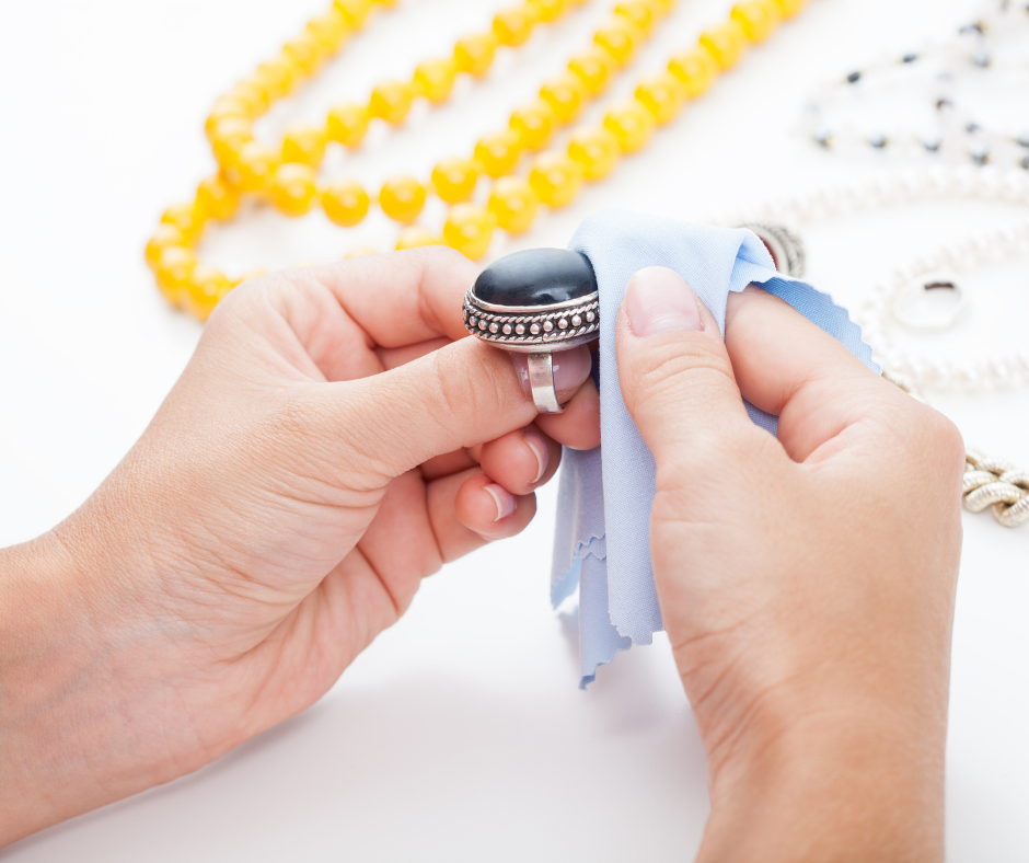 Top 4 Tips for Taking Care of and Cleaning Gemstone Jewellery
