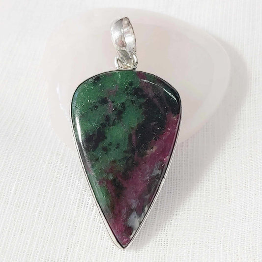 Ruby Zoisite Healing Gemstone Crystal Pendant (E816)