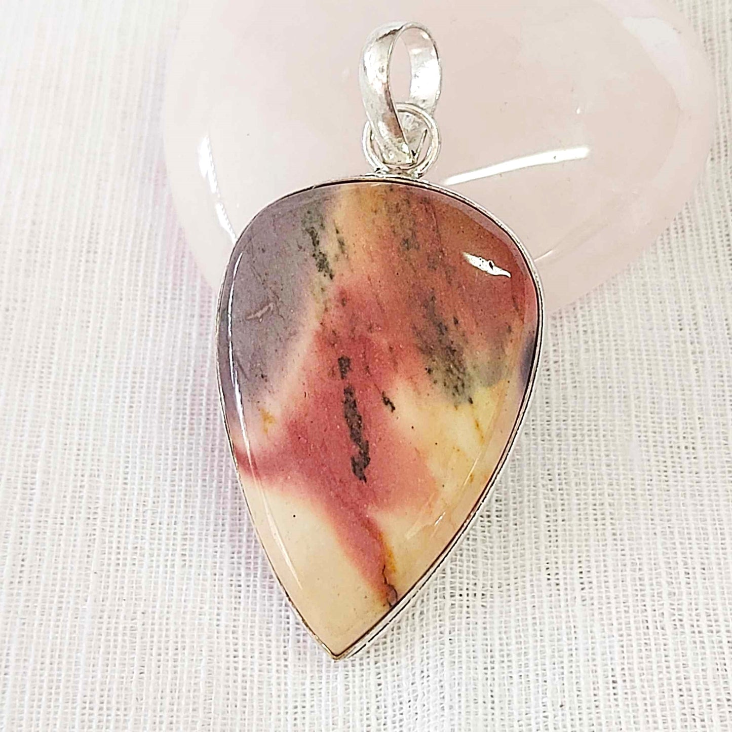 Mookaite Australian Gemstone Crystal Pendant (E859)