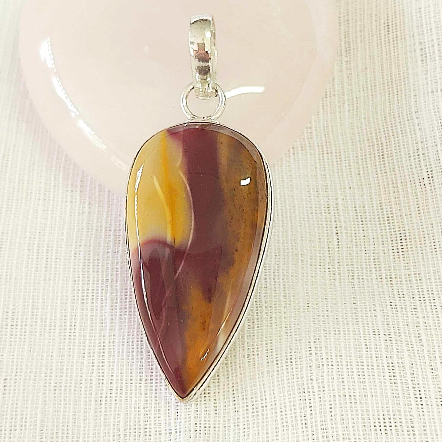 Mookaite Australian Gemstone Crystal Pendant (E863)