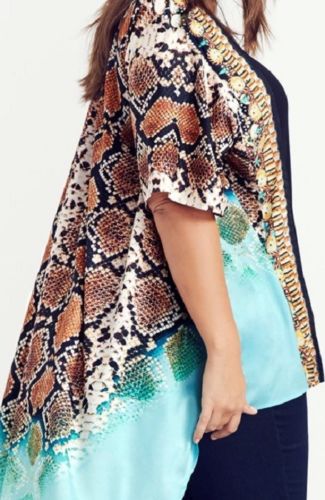Loose Fitting Beme Embellished Animal Print High/Low Kimono Jacket