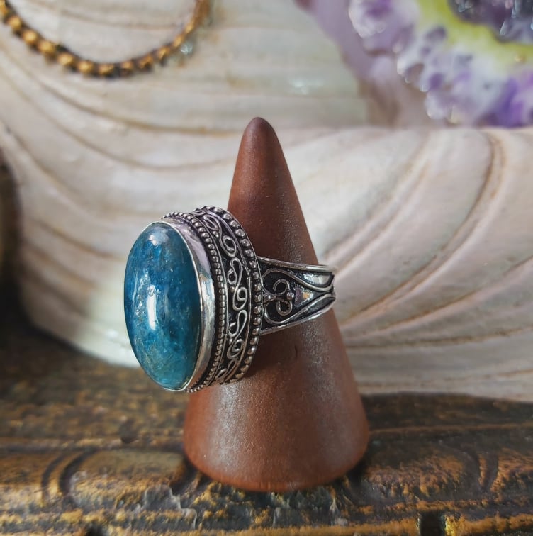 Apatite Third Eye Gemstone Ring US 9 (E1539)