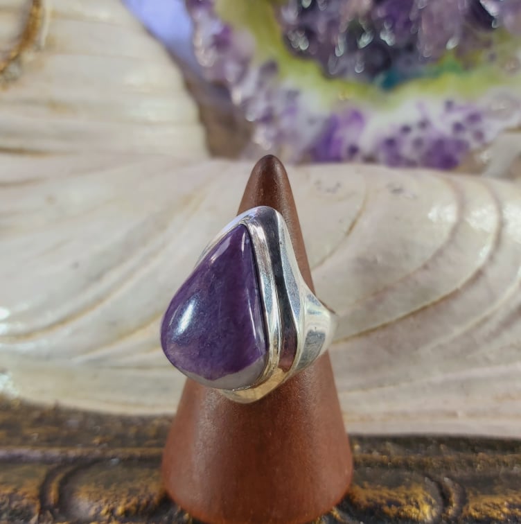 Charoite Spiritual Path Gemstone Ring  Size US 8 (E1580)