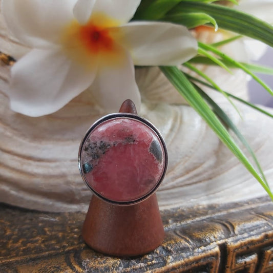 Rhodonite Self-Worth Ring US 6 (E1710)