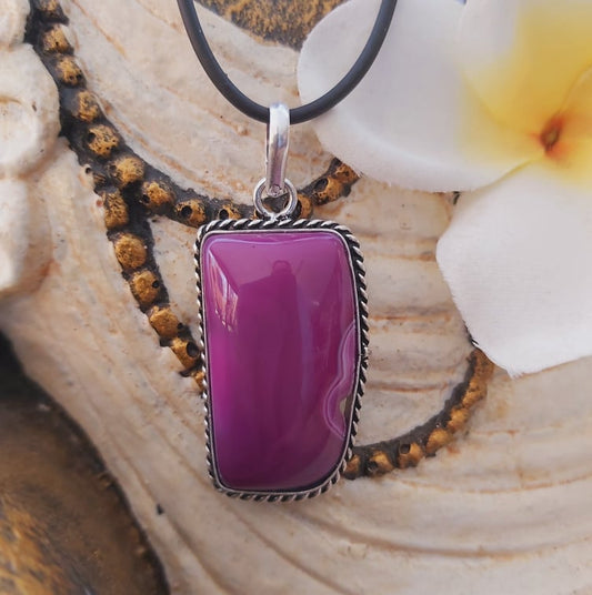 Agate Grounding & Protection Gemstone Pendant (E1903)