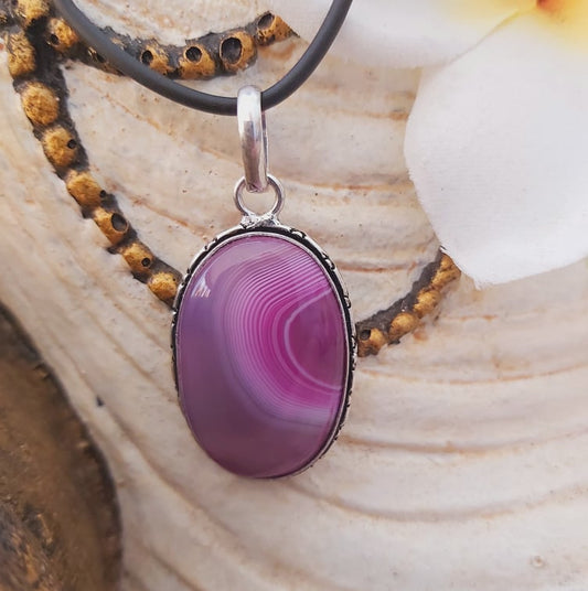 Agate Grounding & Protection Gemstone Pendant (E1908)