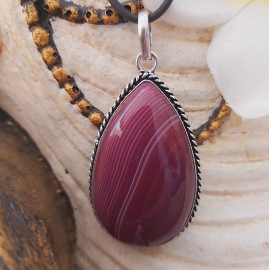 Agate Grounding & Protection Gemstone Pendant (E1915)