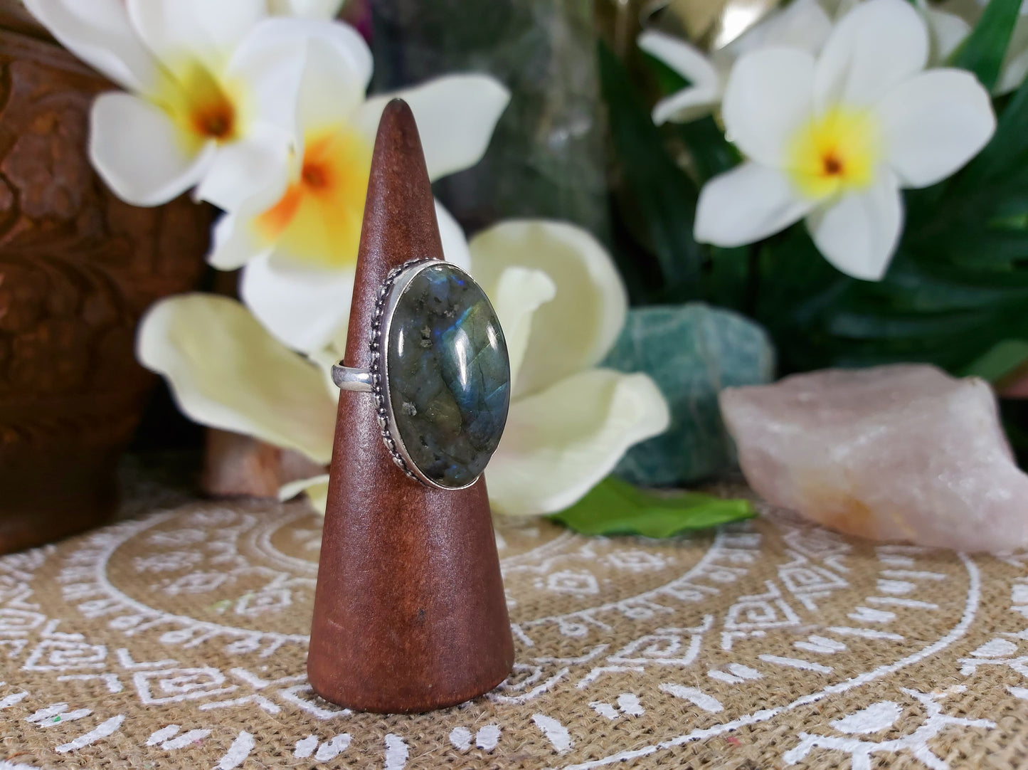 Labradorite Inner Spirit Gemstone Ring Size US 7.5 (E748)