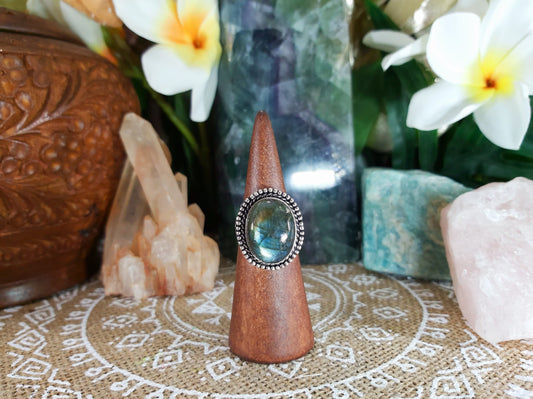 Labradorite Inner Spirit Gemstone Ring Size US 8 (E756)