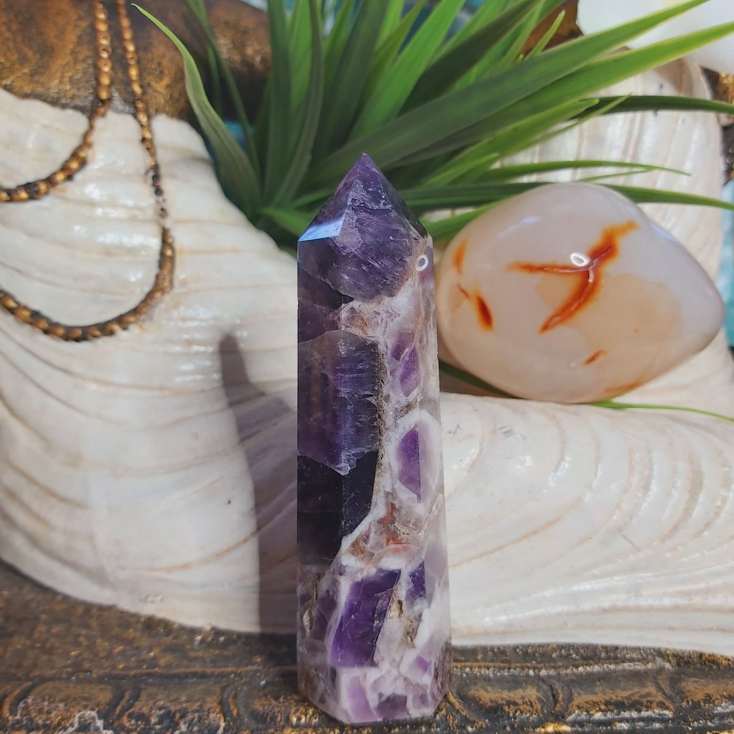 Chevron Amethyst Protection Goddess 103 gms (GEM101)