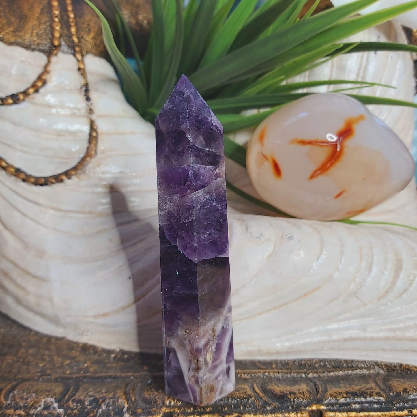 Chevron Amethyst Protection Goddess 103 gms (GEM101)