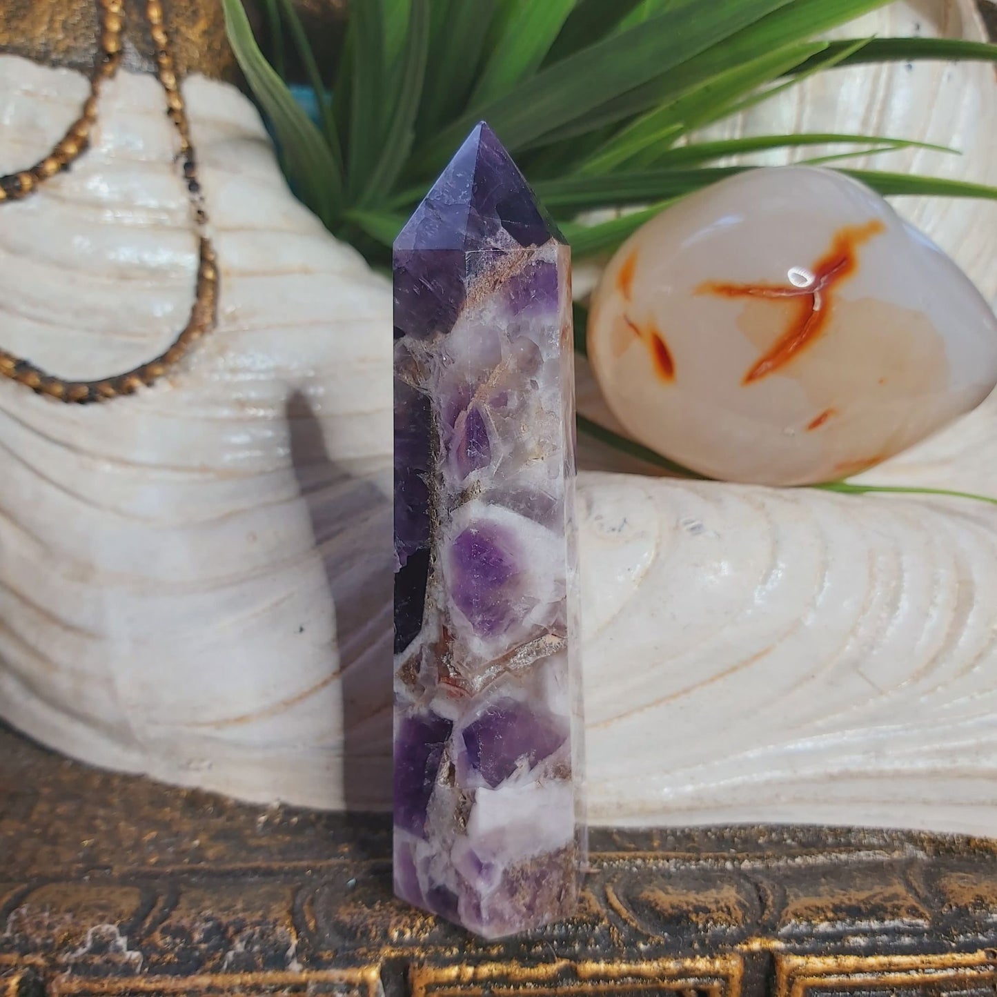 Chevron Amethyst Protection Goddess 103 gms (GEM101)