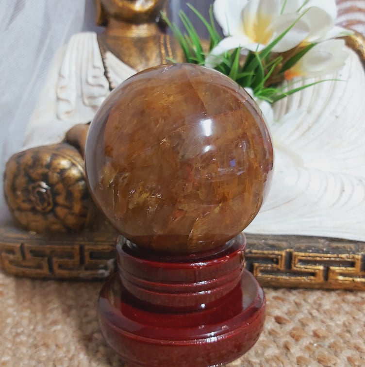 Golden Healer Quartz Sphere 994 gms (GEM237)