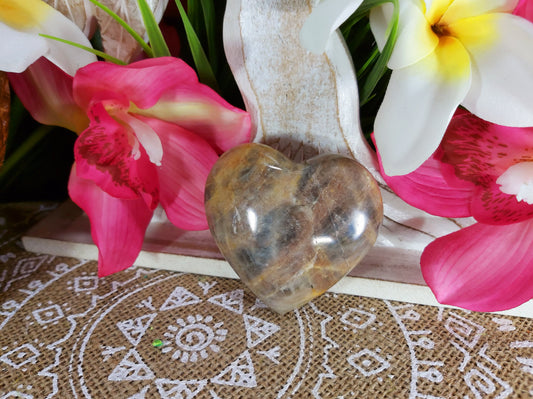 Black Moonstone Divination Crystal 130 gms (GEM50)